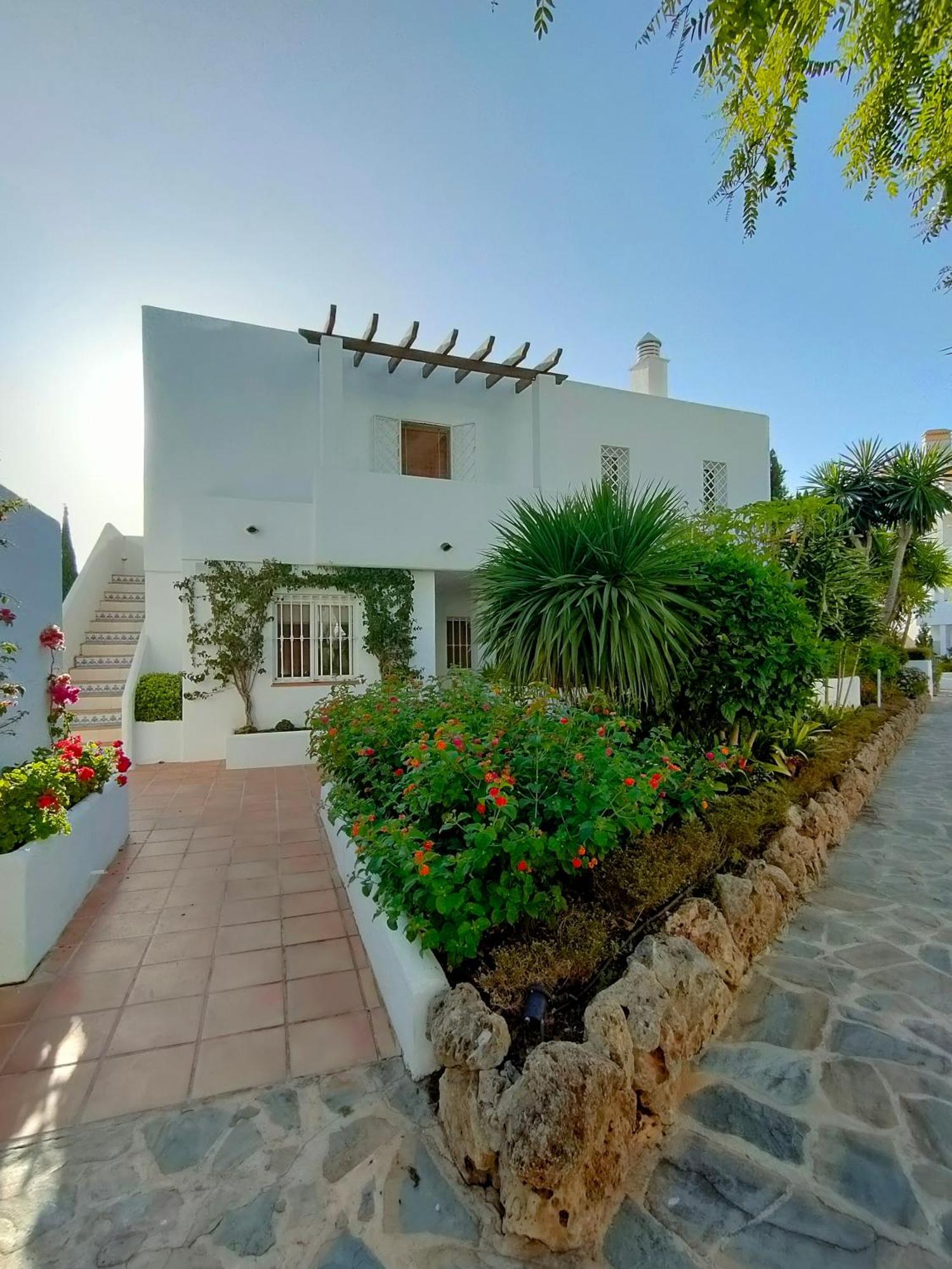 Atico En Nueva Andalucia - Puerto Banus * Marbella